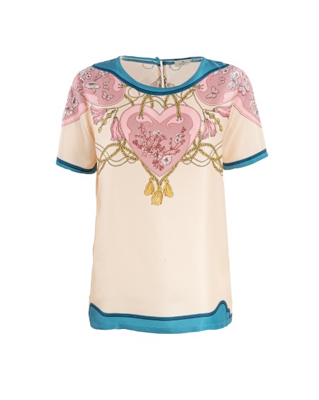 Shop ETRO  T-shirt: Etro t-shirt in seta a maniche corte, impreziosita da una stampa foulard con cuori e farfalle.
Girocollo.
Maniche corte.
Comfort fit.
Composizione: 100% Seta.
Fabbricato in Italia.. 12468 4645-0650